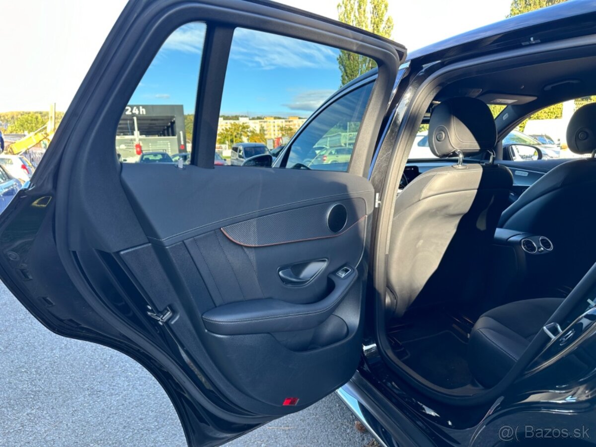 Predám Mercedes-Benz EQC 400 4MATIC AMG Line (Možný odpočet - 17