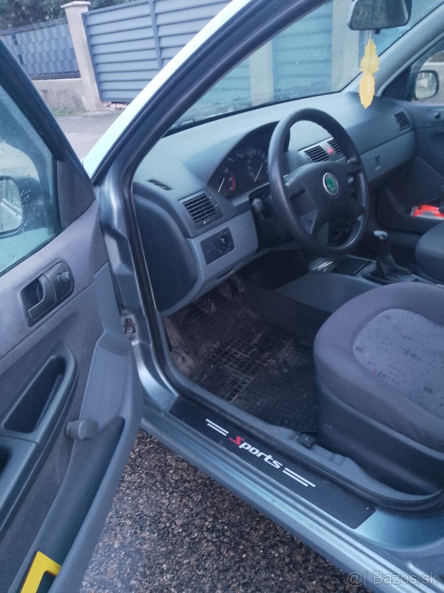 PREDÁM ŠKODA FÁBIA 1,4Mpi, - 17