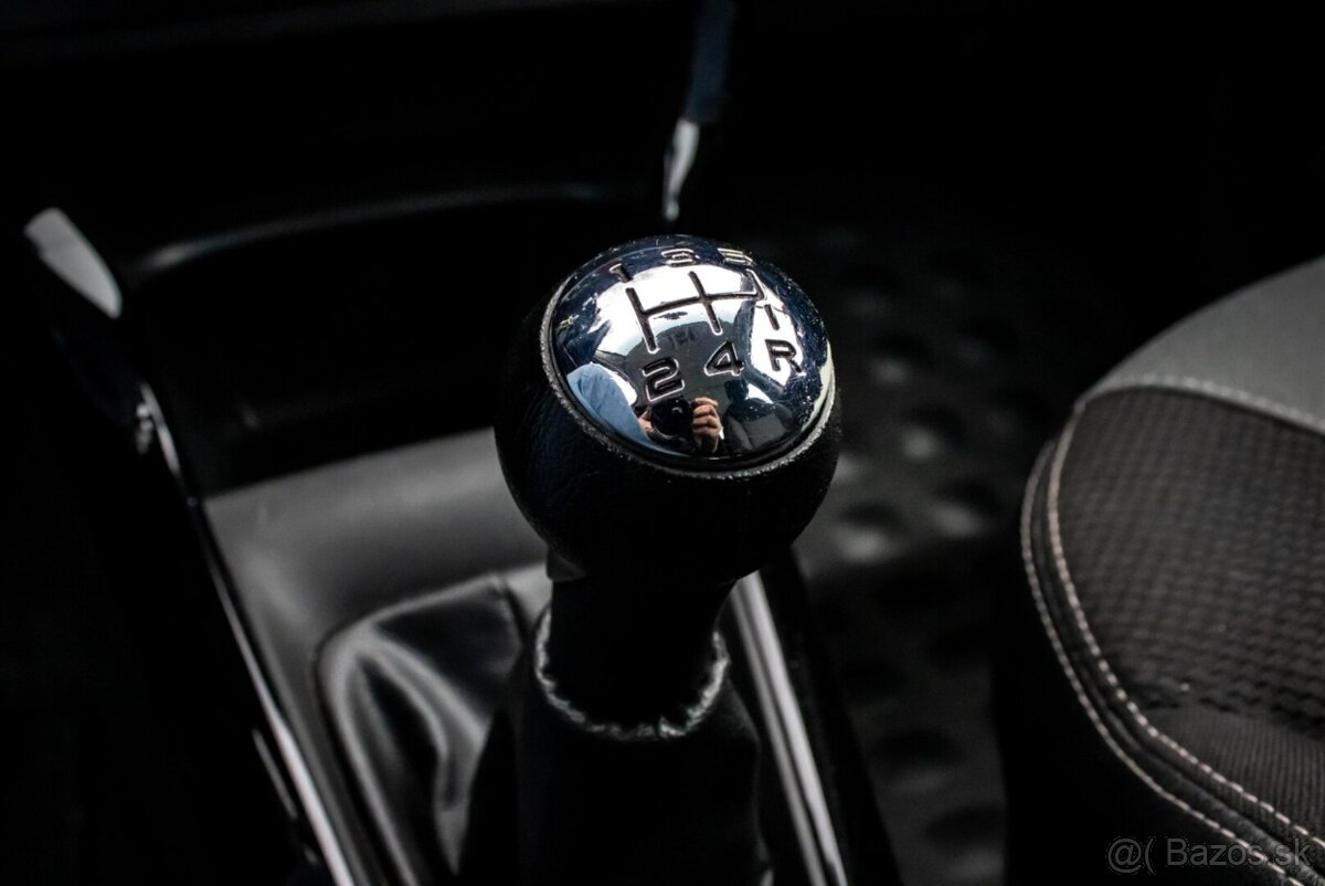 Citroën C3 1.4i Attraction, 54kW, M5, 5d. - 17