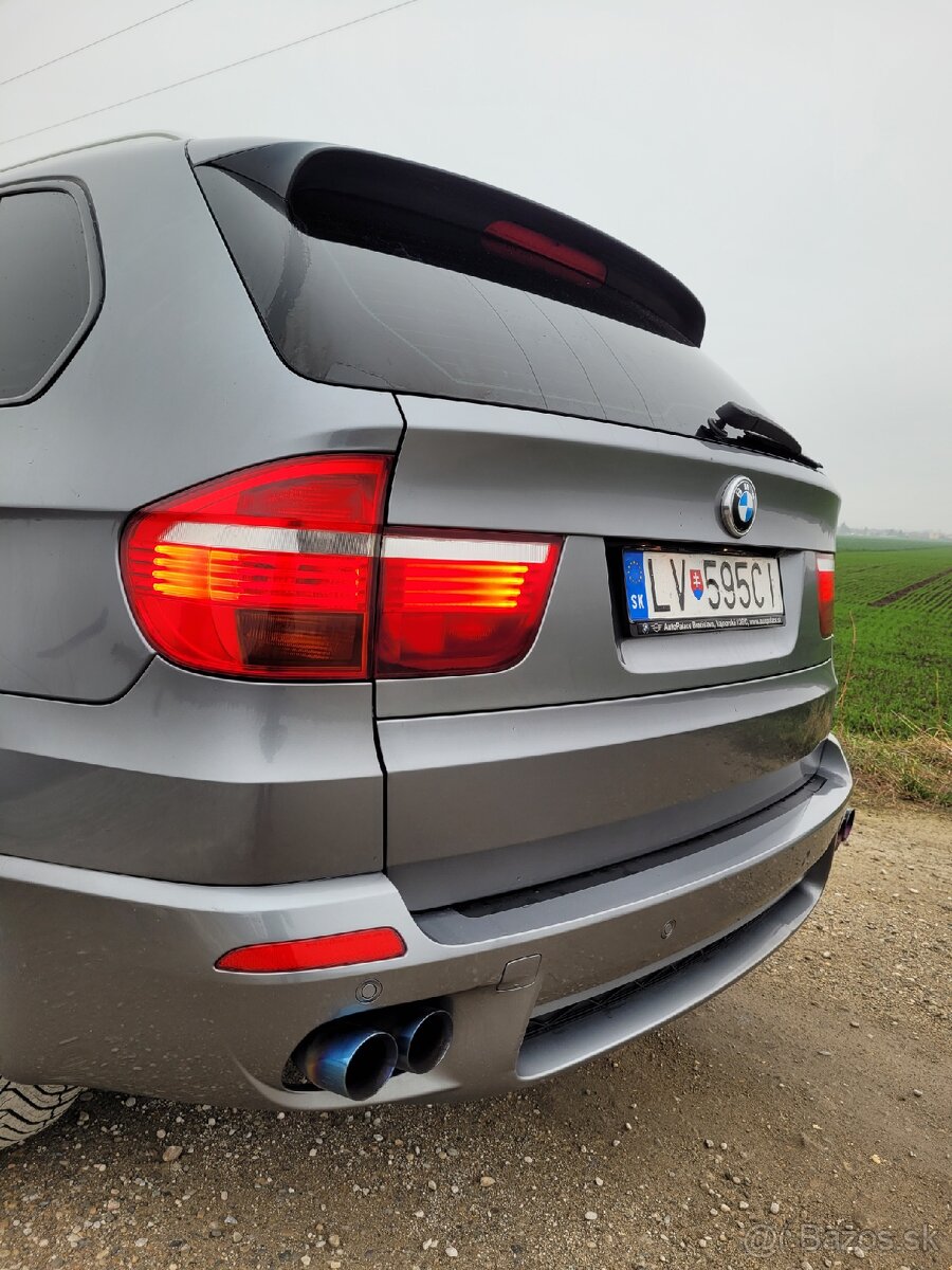 Bmw X5 e70 4.8i - 17