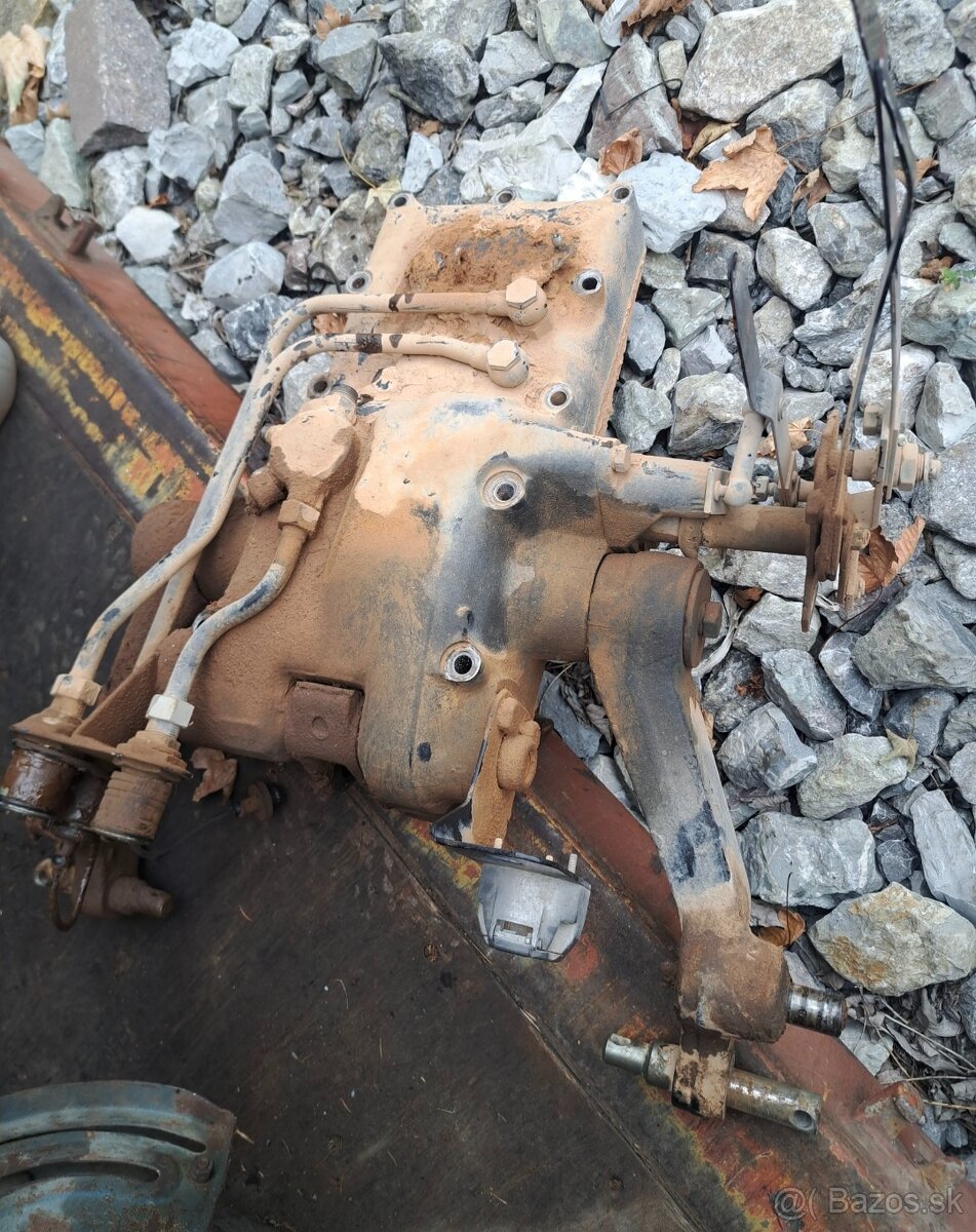 ROZPREDAM TRAKTOR ZETOR 6245,7245 PO CASTIACH,NA DIELY - 17