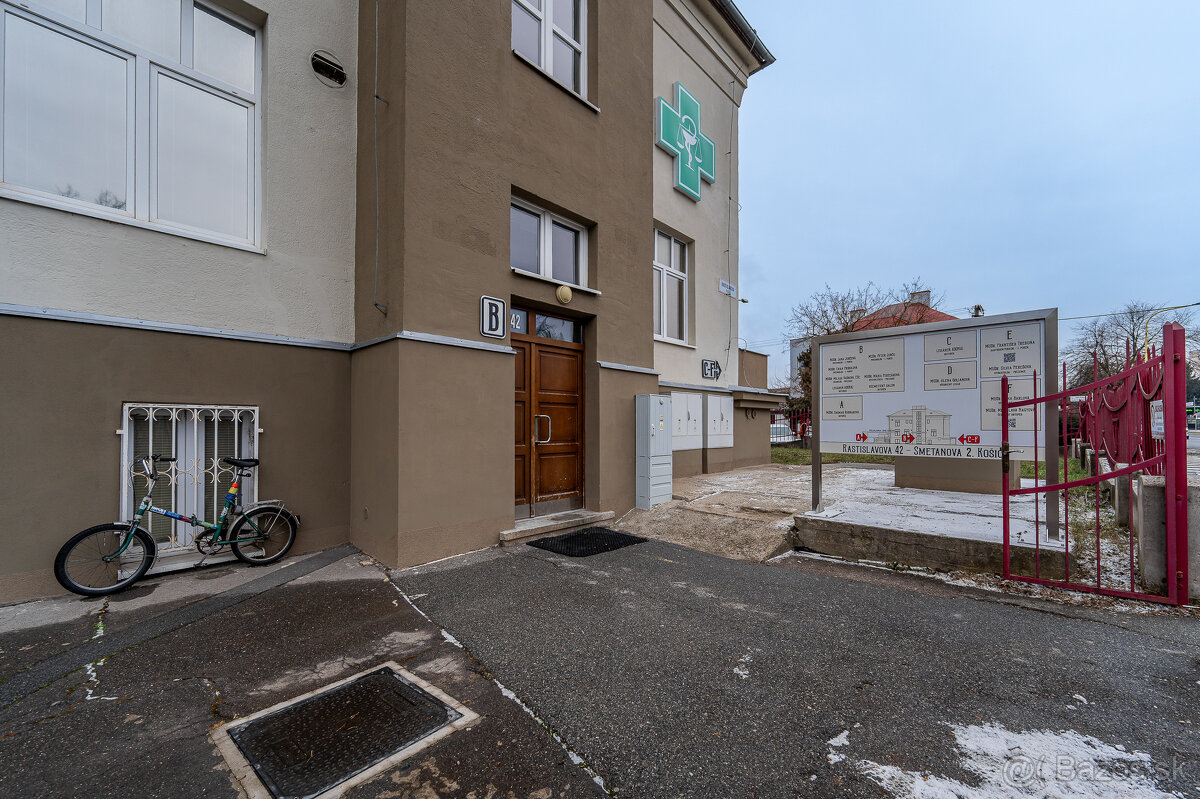 Na predaj obchodné priestory - Košice centrum - 17