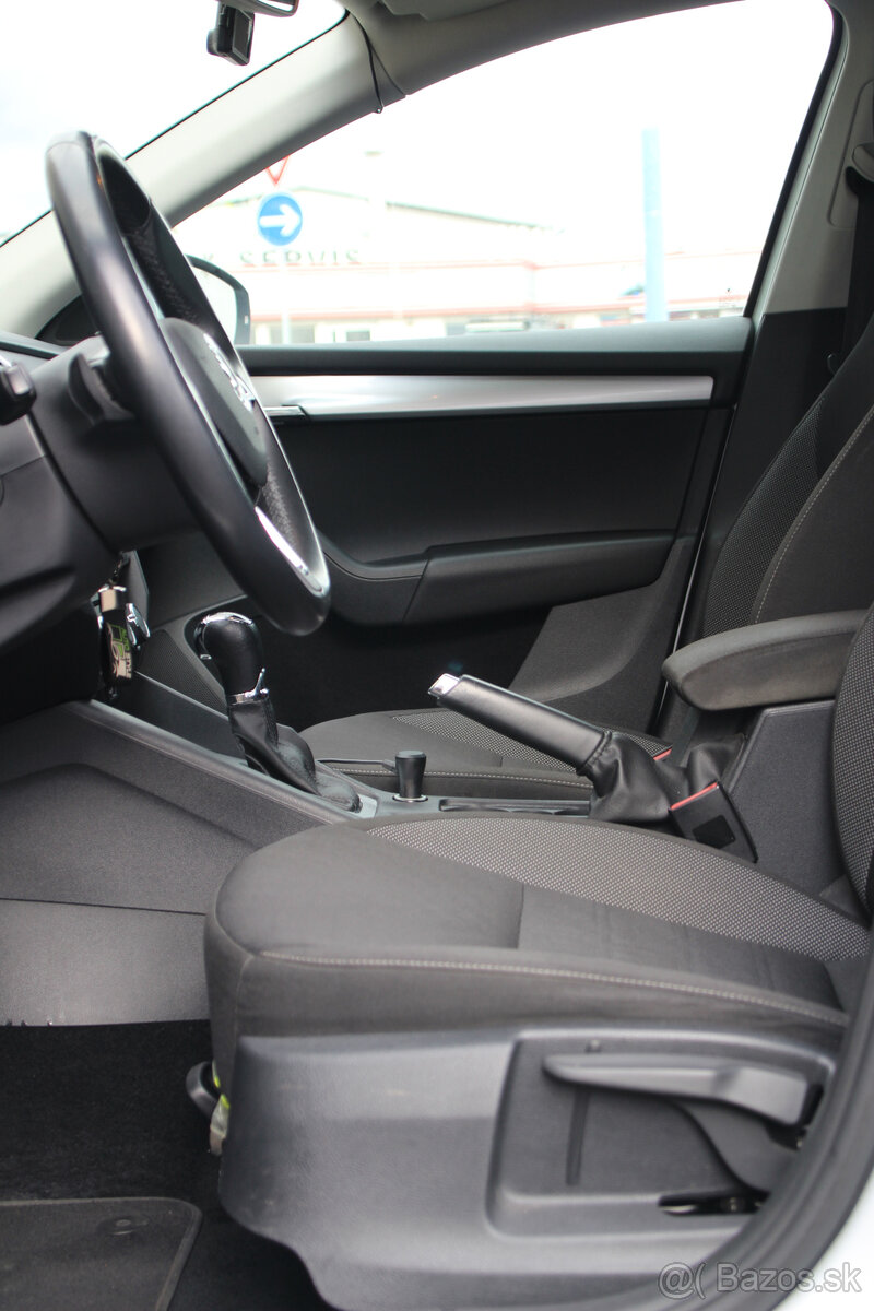 Škoda Octavia 1.6TDI - 17