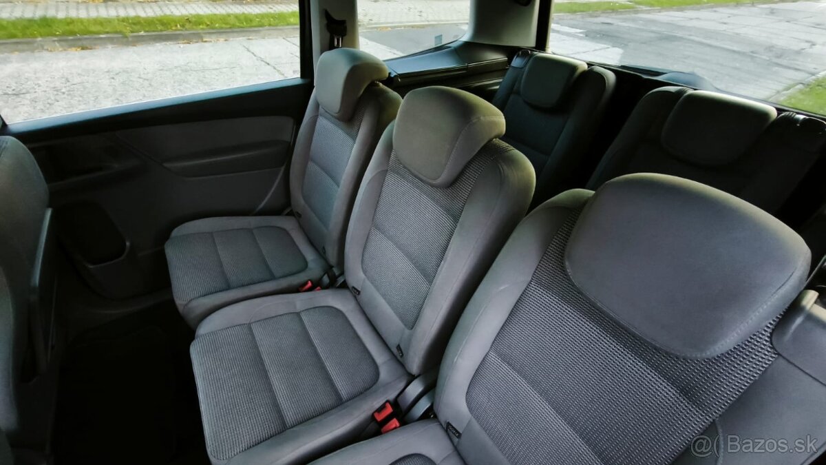 VW Sharan 2.0 TDi - 17