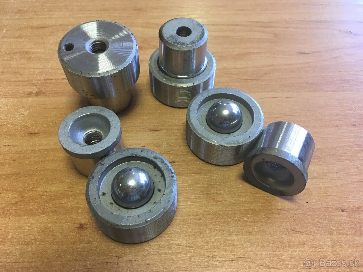 Uaz, Gaz ochranné manžety na nápravu predám - 17