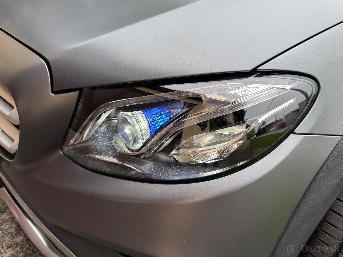 E220 All-Terrain 4Matic Magbetic Mat Grey Mat ODPOČET DPH - 17