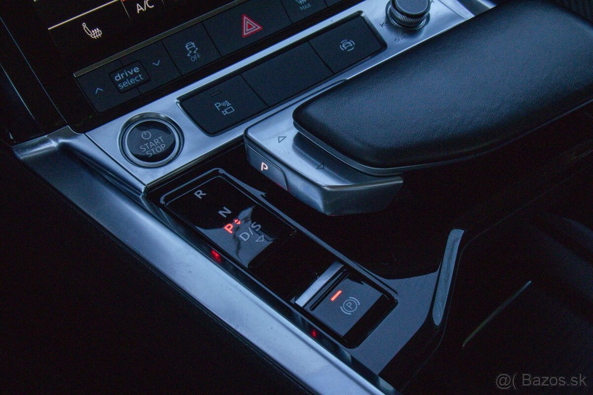 Audi E-tron 50 2022 quattro Sportback -NEBÚRANÉ - 17