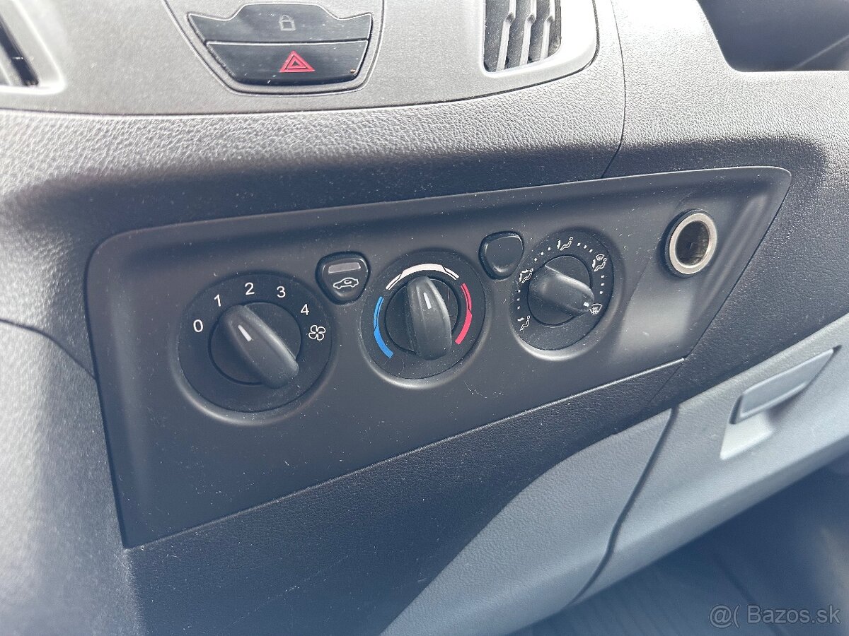 2018 Ford Transit Custom - 17