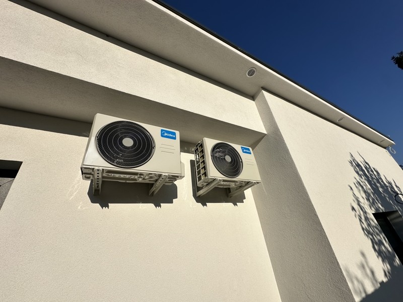 4 izbový rodinný dom 118 m2 na pozemku 719 m2, Sládkovičovo - 17