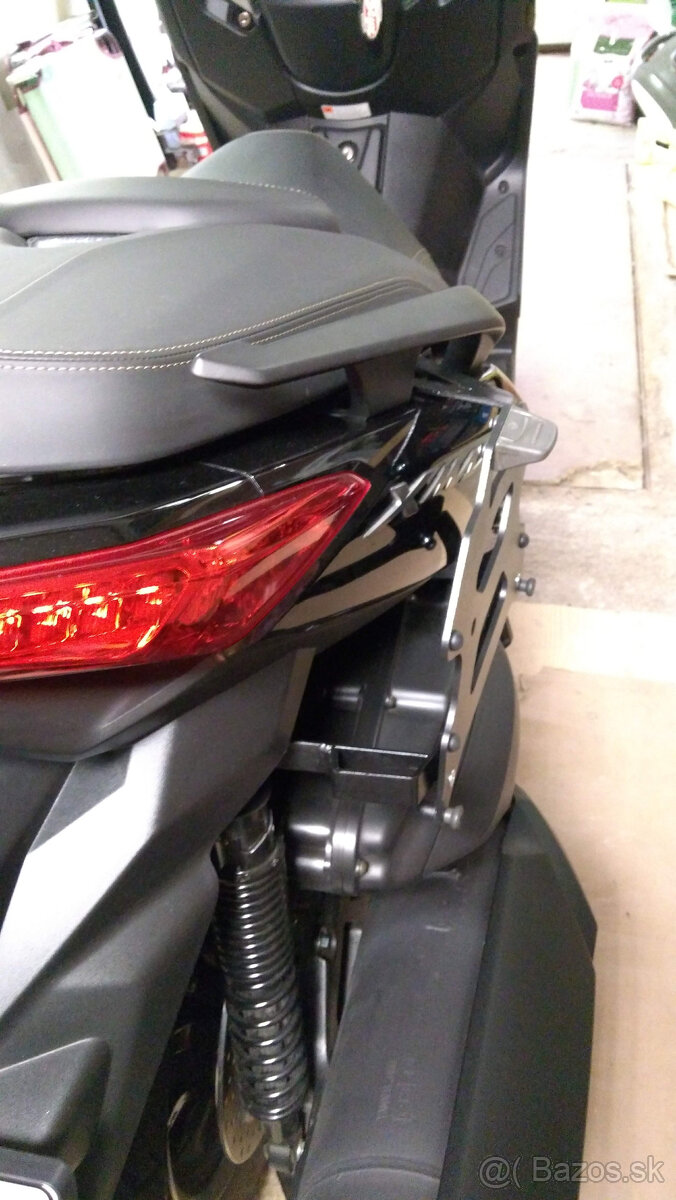 Yamaha X Max 400 - 17