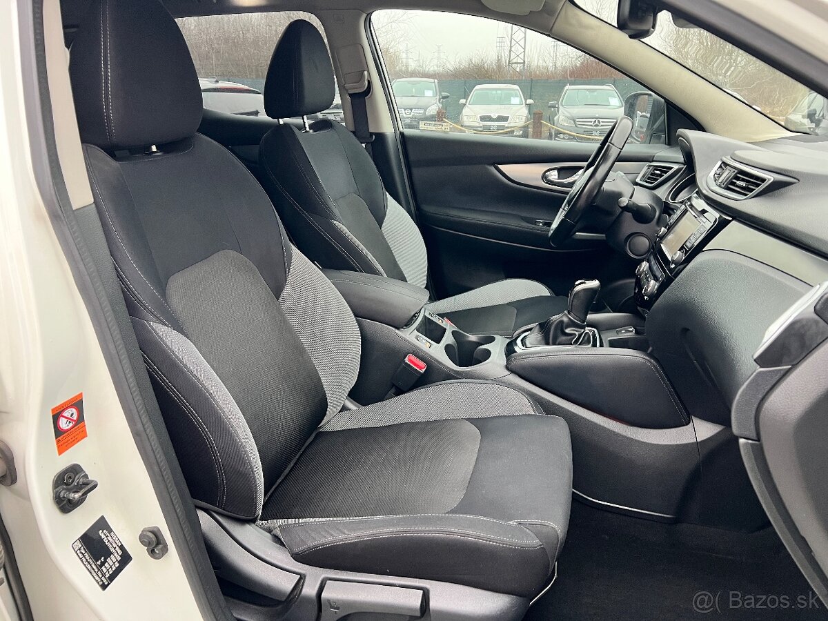 Nissan Qashqai DIG-T 115 Tekna Xtronic - 17