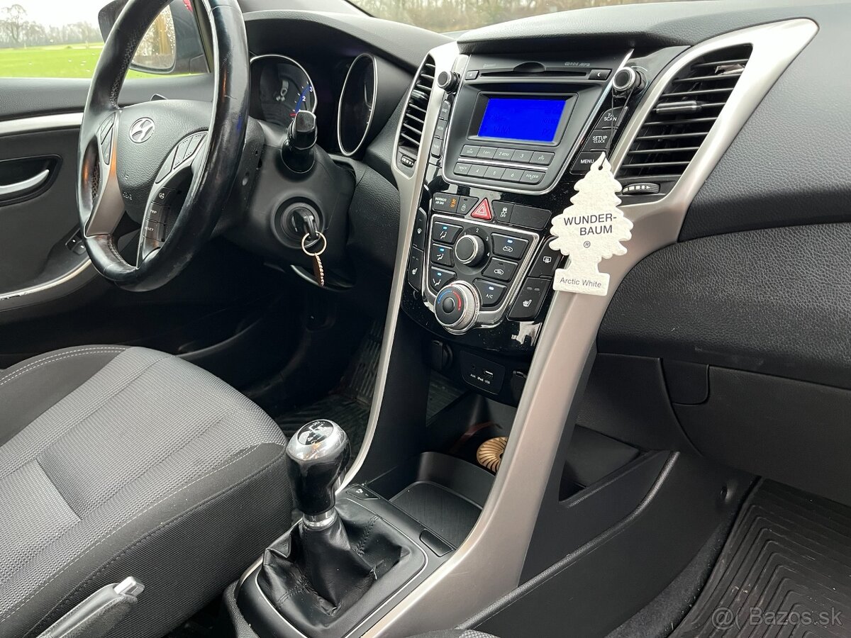 Hyundai i30 1.4 MPI - 17