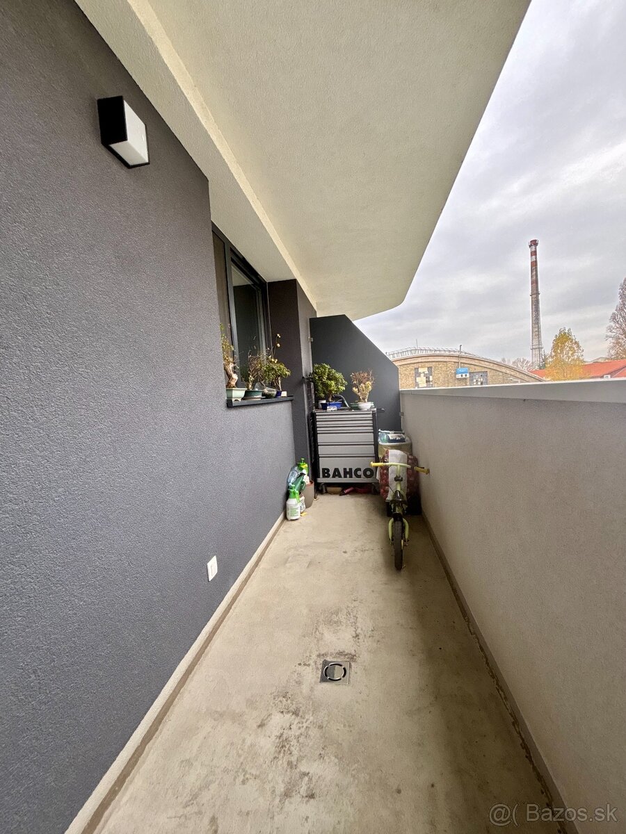 Na predaj moderný 2-izbový byt v Petržalke - 17