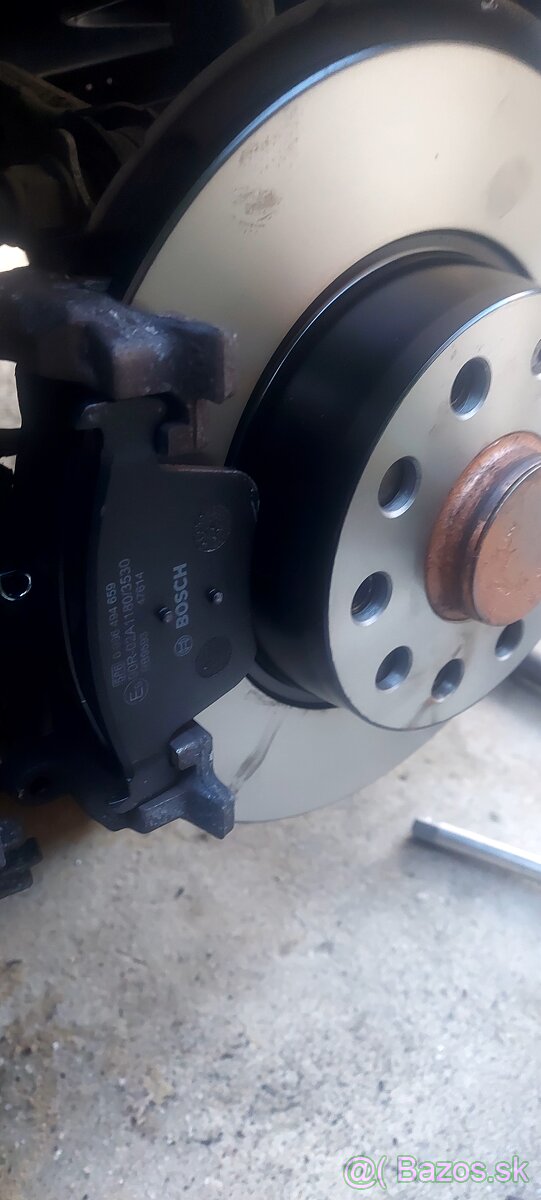 VW TOURAN 1,6 TDI COMFORTLINE - 17