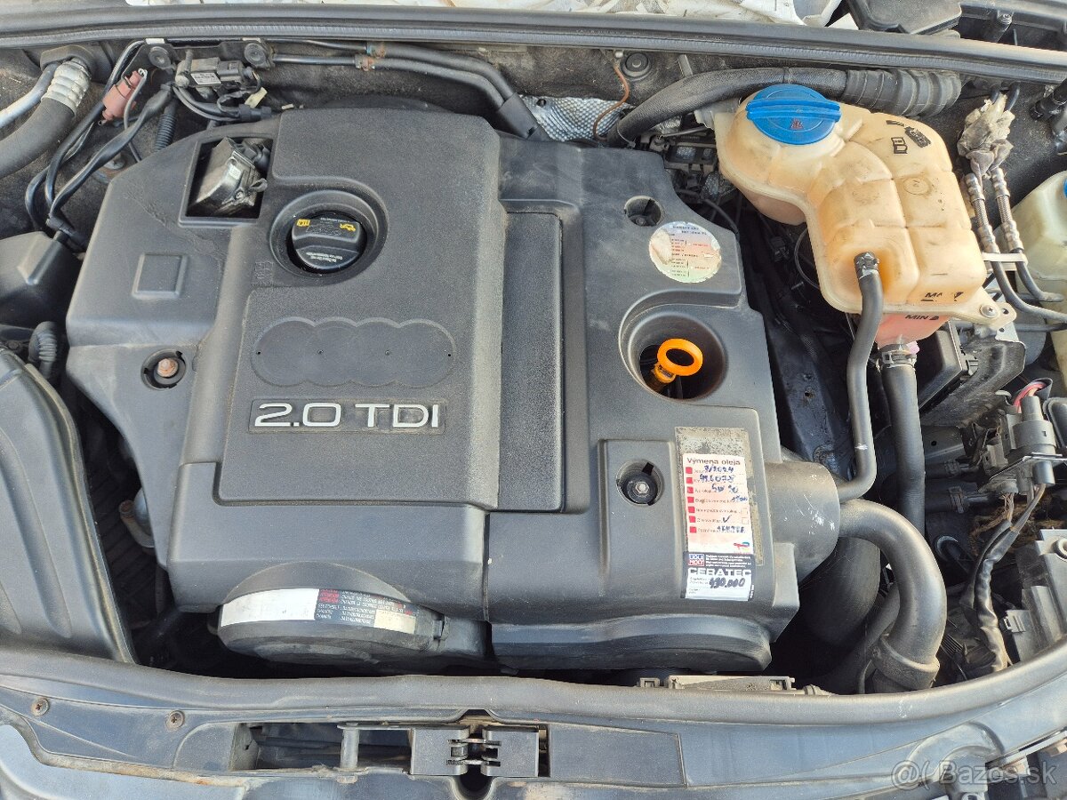 AUDI A4 AVANT QUATRO 2.0 TDi - 17