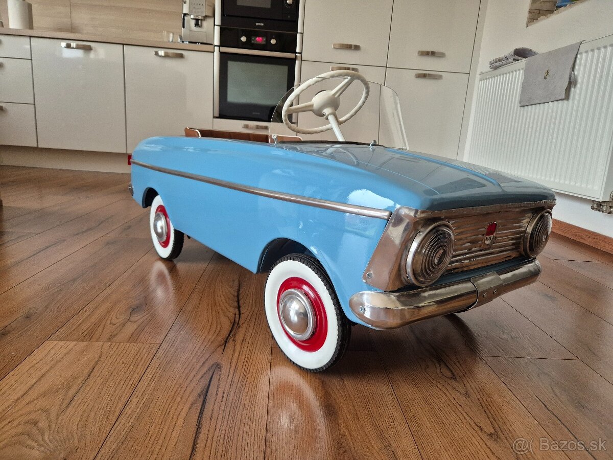 Šlapacie autíčko moskvič - 17