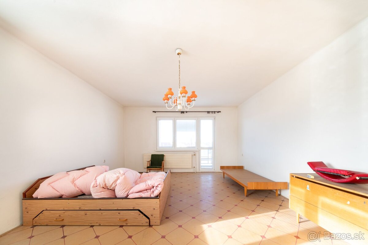 Na predaj dva ihneď obývateľné rodinné domy za cenu jedného - 17