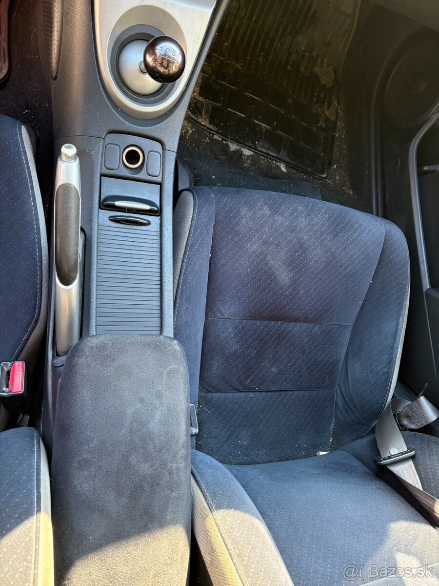 Honda Civic 1.8 i-VTEC 2007 Brezno - 17