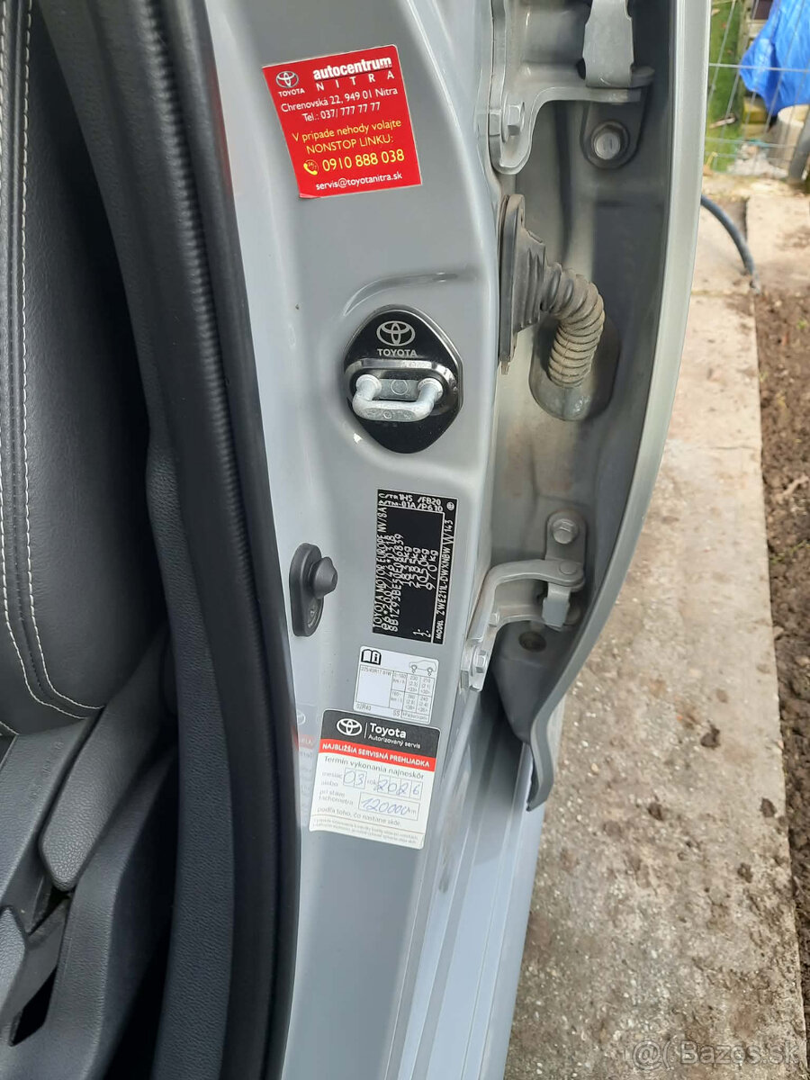 Toyota Corolla Combi 1.8 Hybrid Comfort Tech Style/2020 - 17