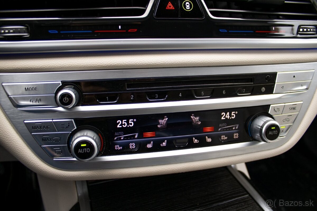BMW Rad 7 730d xDrive A/T 2018 - 17