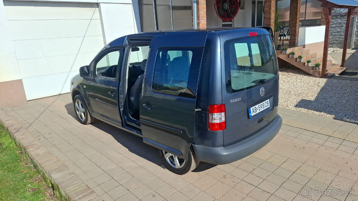 VOLKSWAGEN CADDY Life 1.9TDi - 17