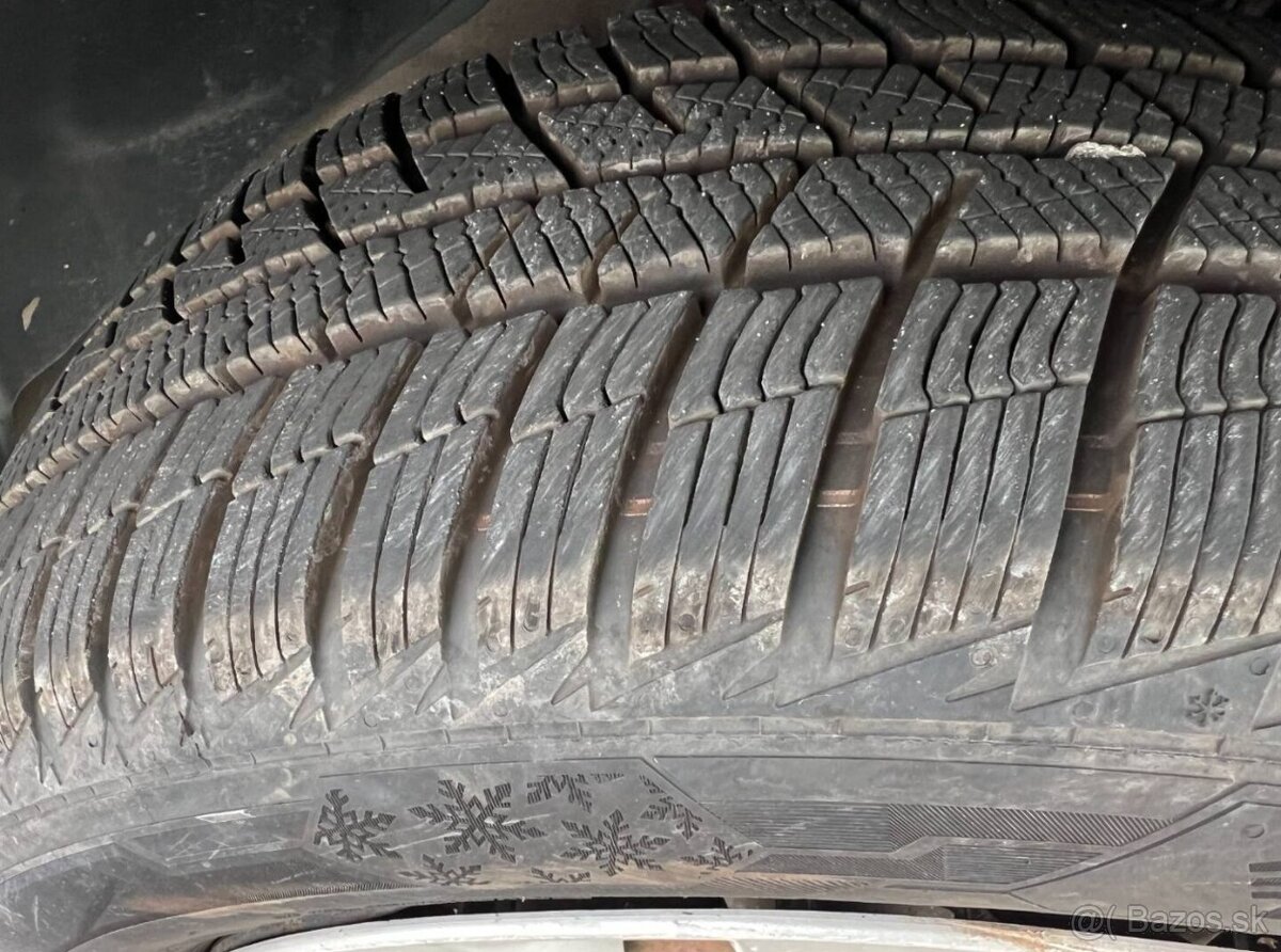 Nissan Juke 1.5 DCi 6 rychlostí klima - 17