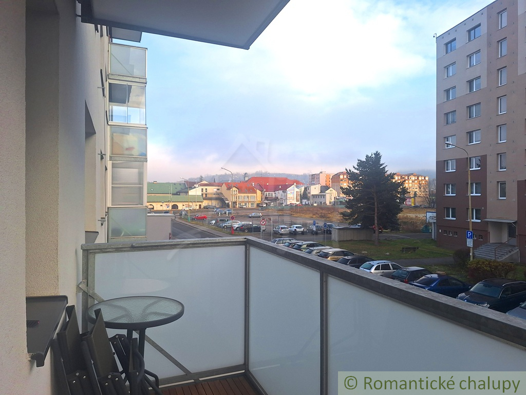 Zariadený 2 - izbový byt v centre mesta na Bellovej ulici - 17