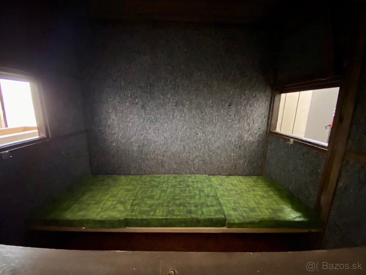 Posed Delux + podstavec Akcia komplet - 17