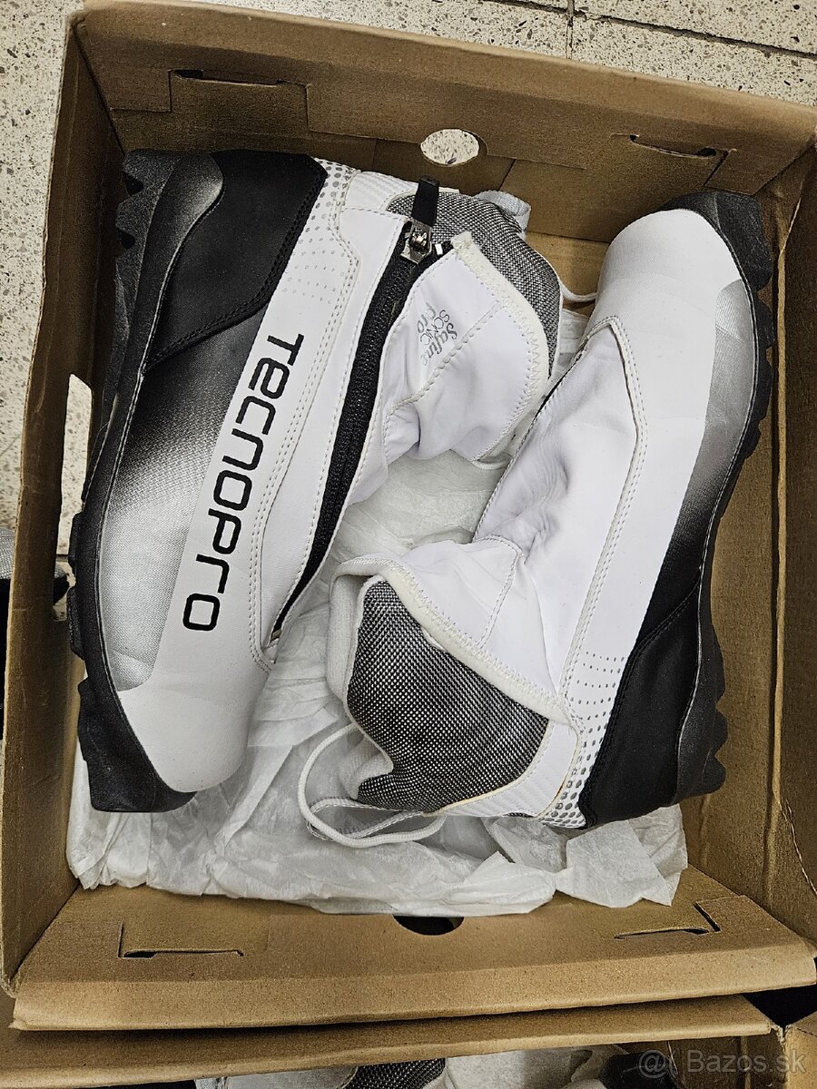 Bezky, palice na bezky, topanky - 17