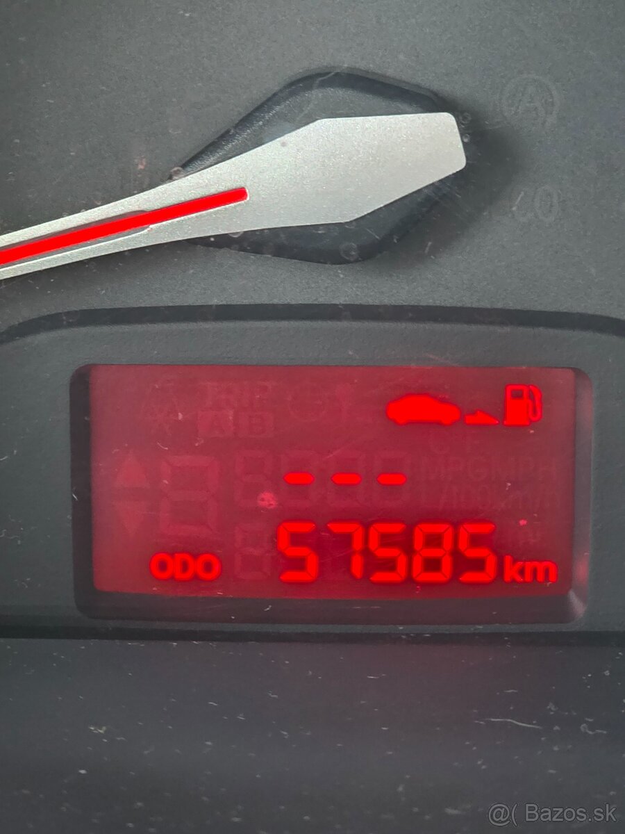 Kia Rio 1.4 benzín, 80 kW, manuál, 58 000 km – spoľahlivé, z - 17