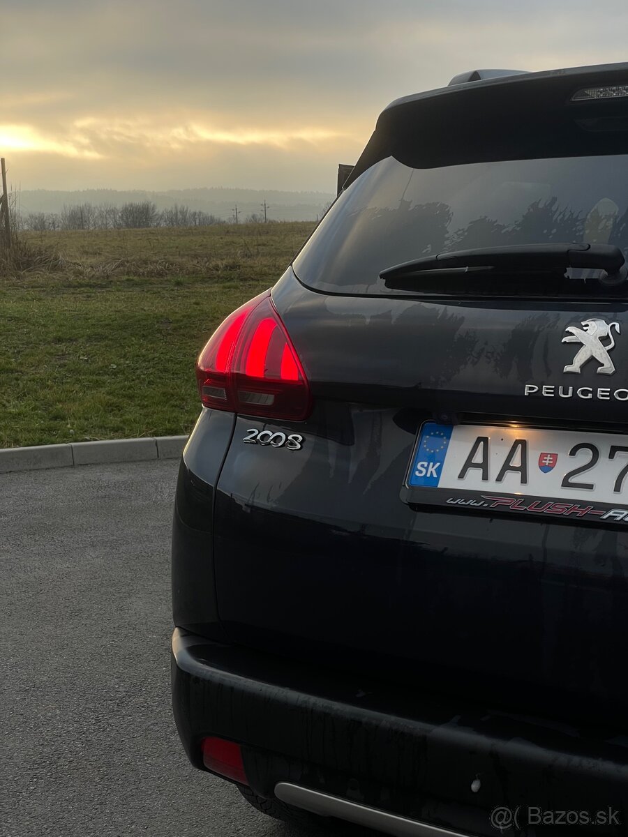 Peugeot 2008 GT-Line | 2017 | TOP stav - 17