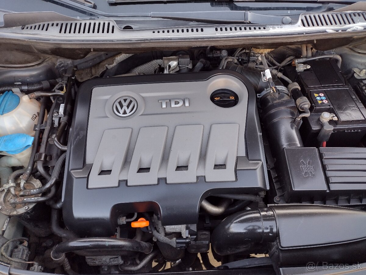 Volkswagen Touran Facelift 2.0 TDI CR 103kw 7-Miestné - 17