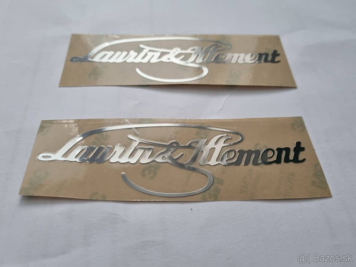 Nápis Laurin Klement , chrom, zlatý, červený, čierny - 17
