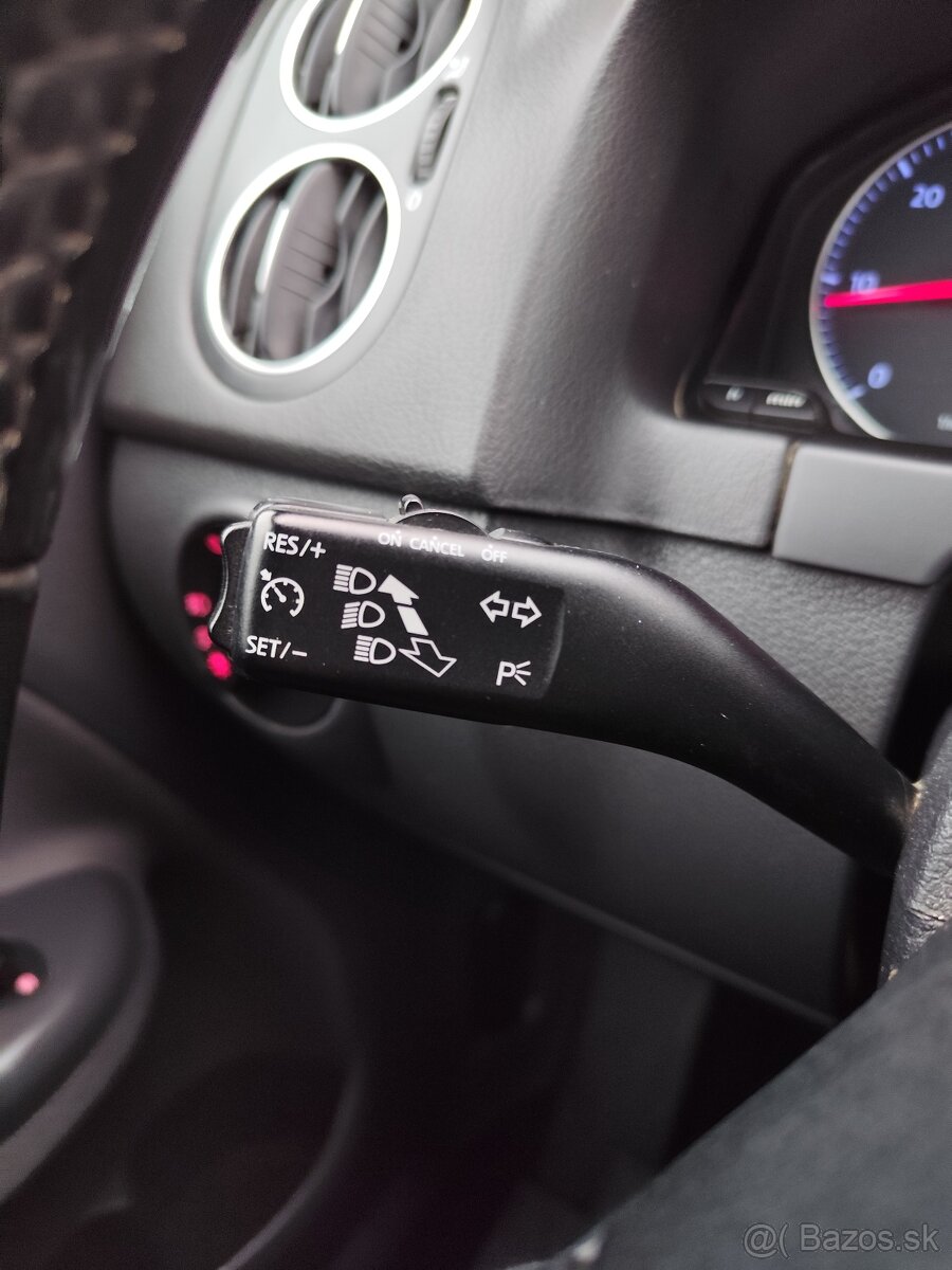 VW Golf Plus Highline 1.9 TDI -- 162 000 km -- - 17