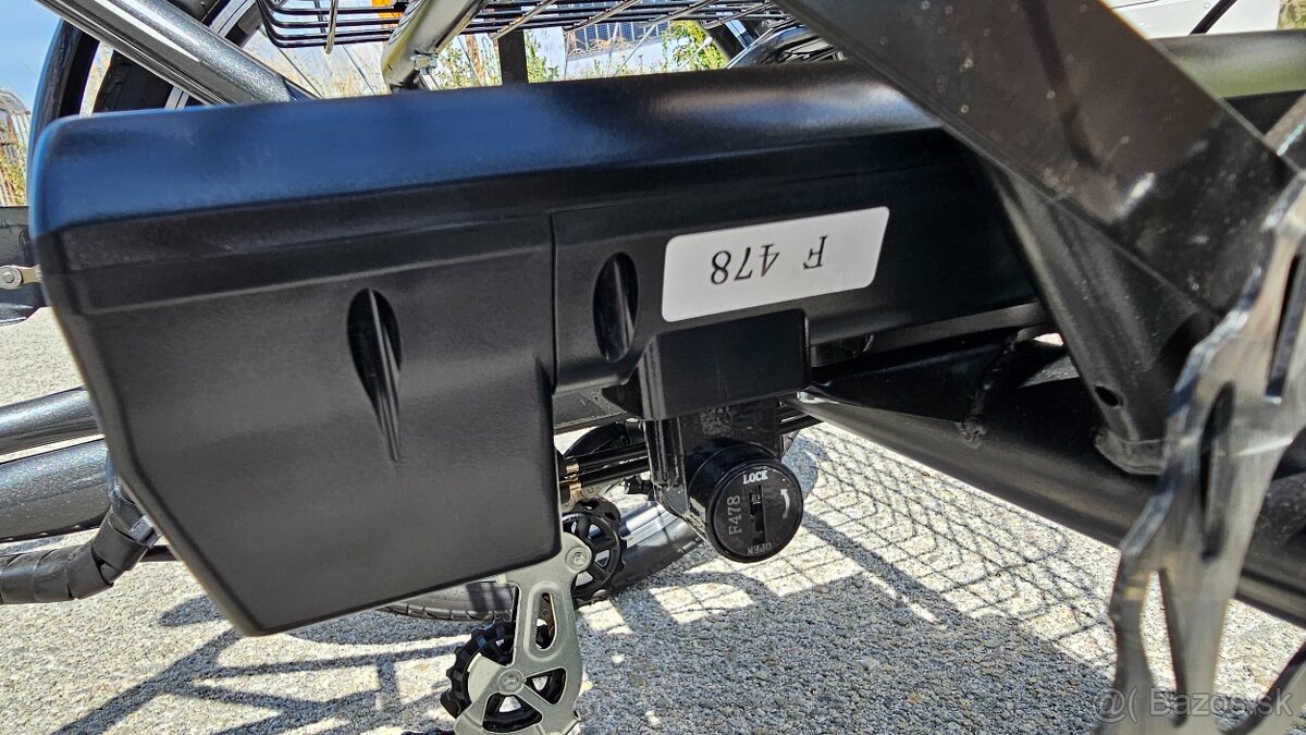 LIBERTY COMFY E-Trojkolka 24" 7spd Disk - 17