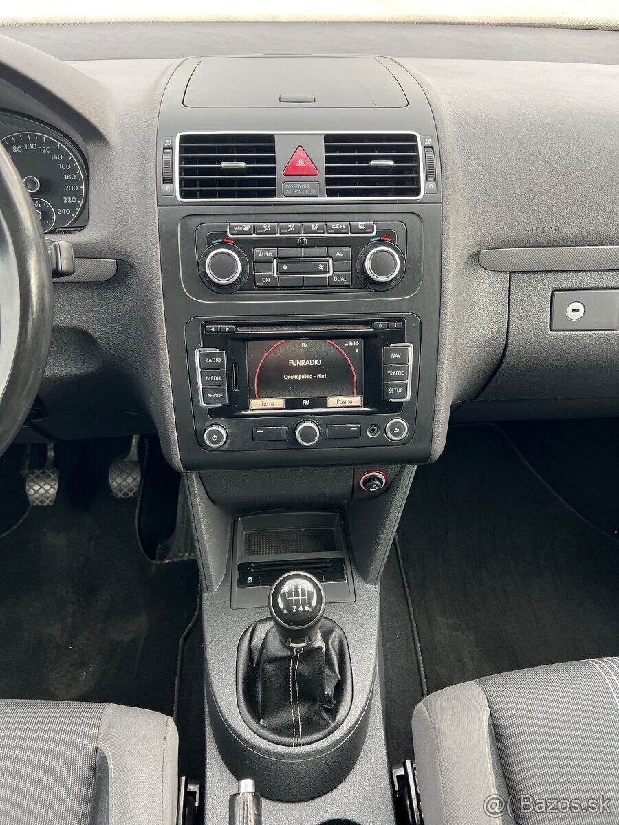 PREDAM VOLKSWAGEN TOURAN 1.6TDi 77kW edícia MATCH dovoz FR - 17