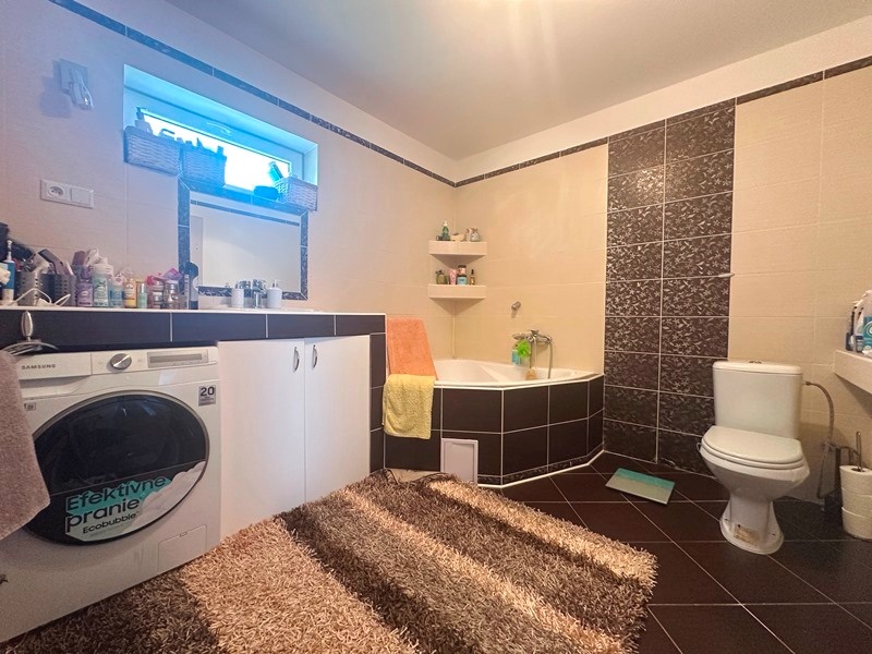 5i RD, pozemok 818 m2, Tešedíkovo - Šaľa - 17