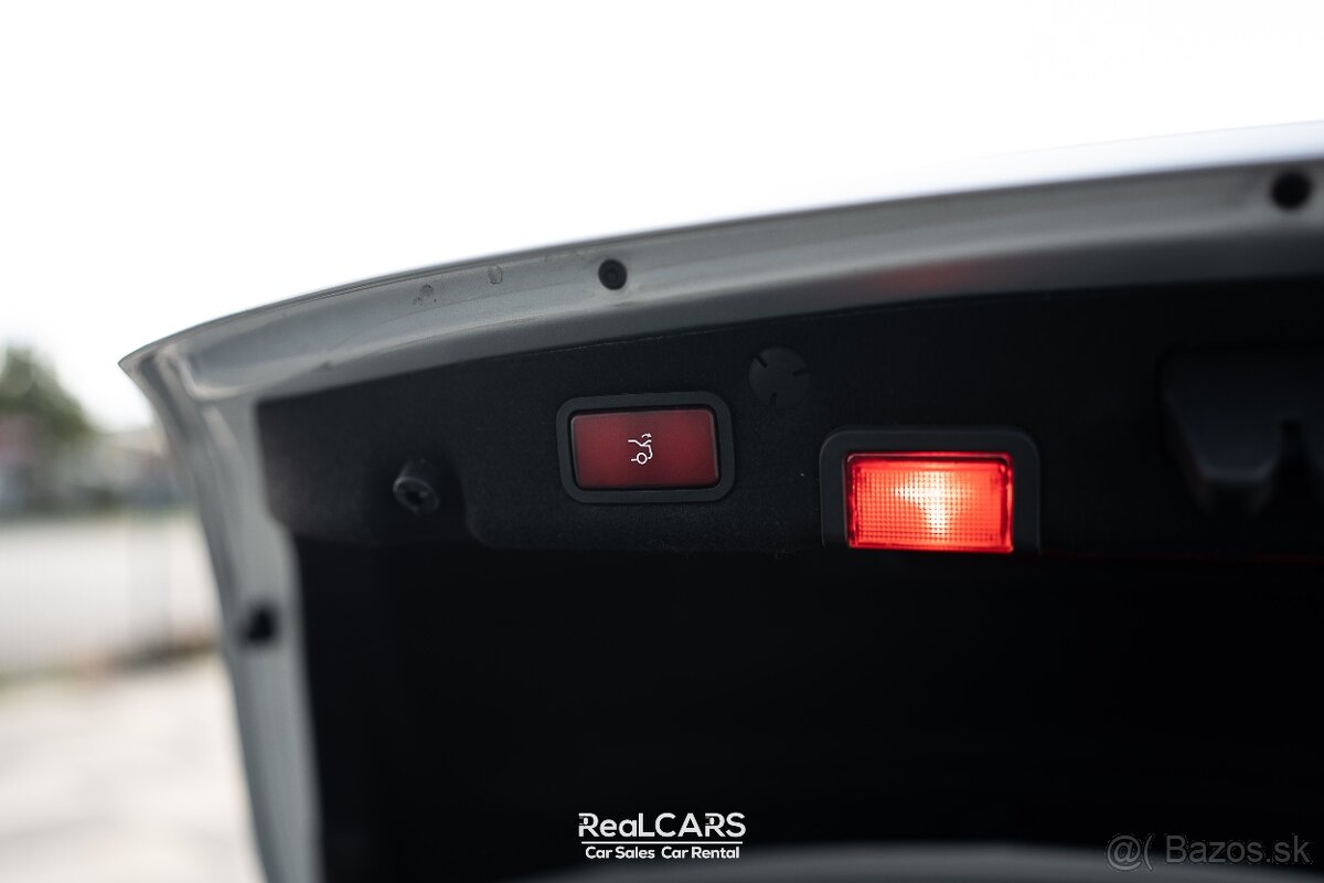 Mercedes-Benz C trieda Sedan 220 d A/T - 17