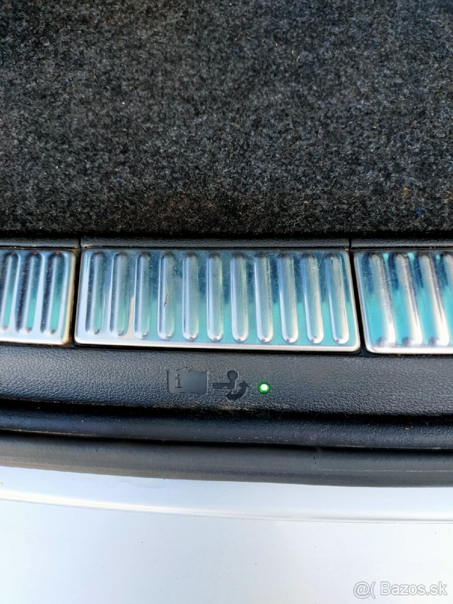 Skoda Superb 4X4 Laurin Klement - 17