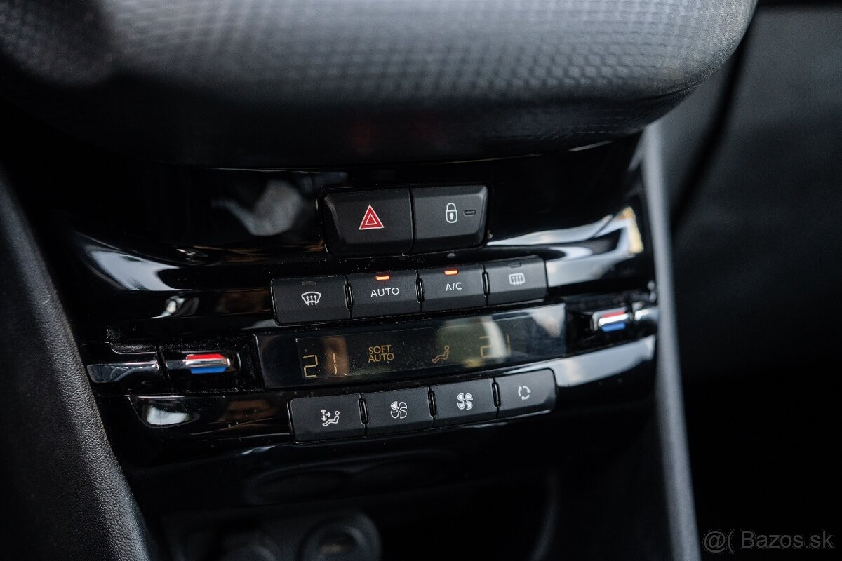 Peugeot 208, 1.6 Blue HDI STYLE - 17