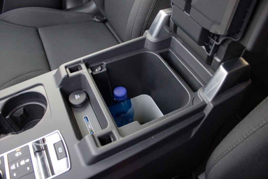 Land Rover Discovery 3.0 SDV6 SE - 17