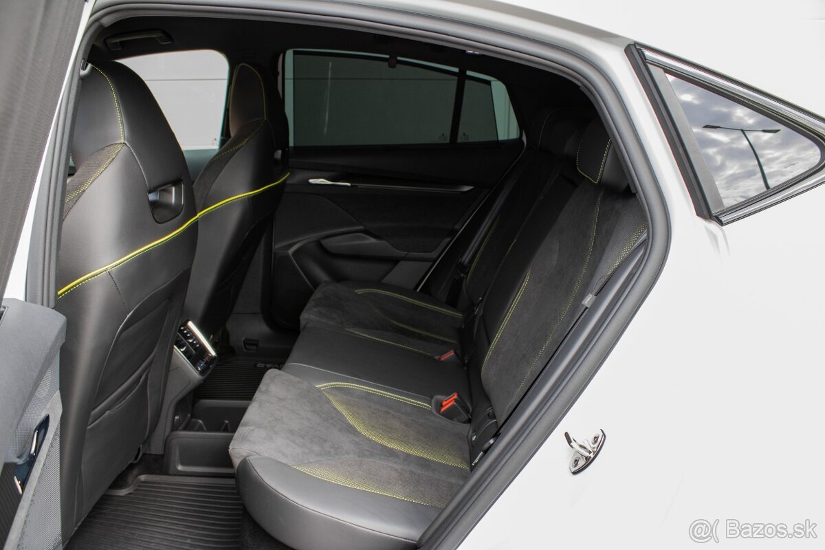 Škoda Enyaq Coupé iV 4x4 RS 2025 - DCC/CANTON/HUD/360 - DPH - 17