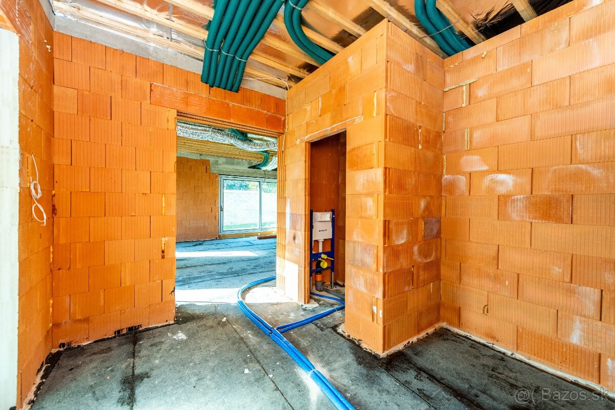 Moderná novostavba Rodinného domu v obci Hidasnémeti - 17