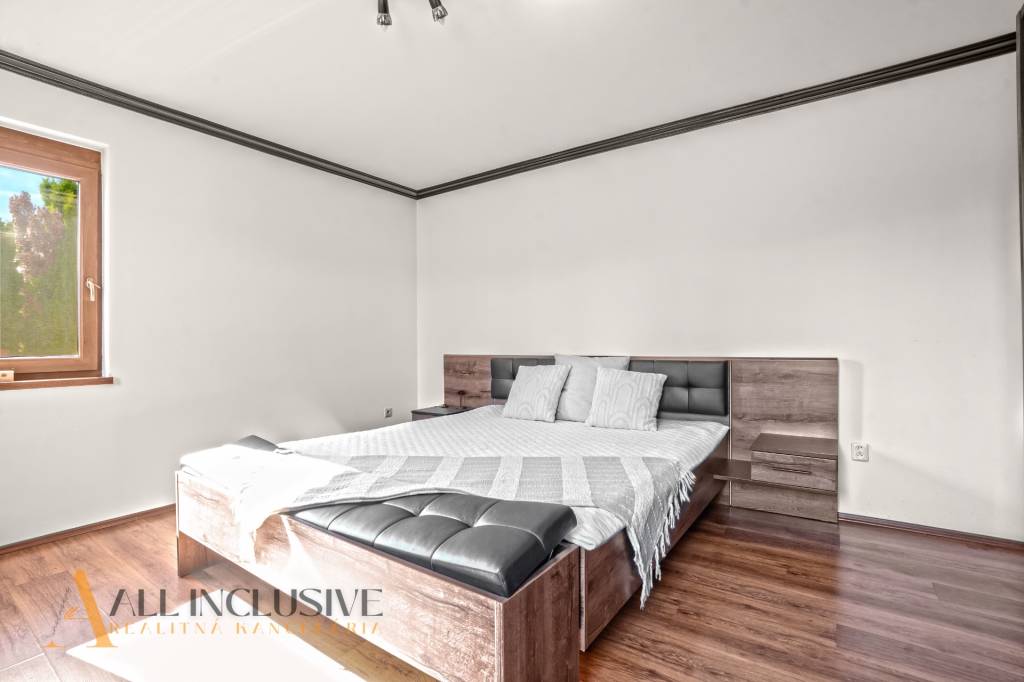 ALL INCLUSIVE | NA PREDAJ LUXUSNÝ 5-IZBOVÝ RODINNÝ DOM | TOP - 17