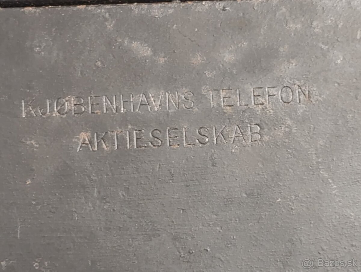 Starožitný dánský kovový telefon KTAS D08 - 17