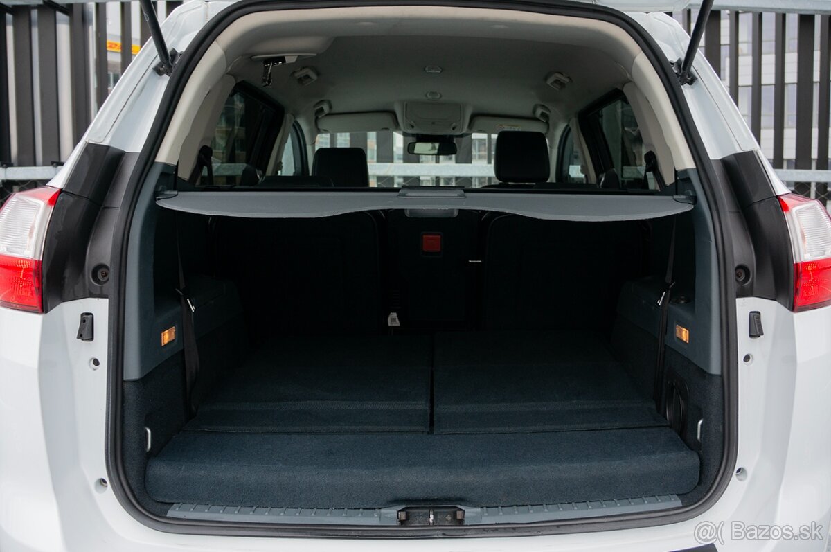 Ford Grand C-Max 2.0 TDCi TITANIUM (7-míst) - 17