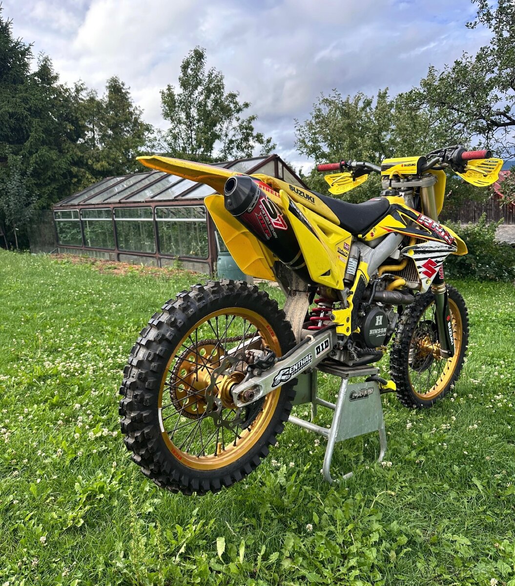 Suzuki RMZ 450 - 17
