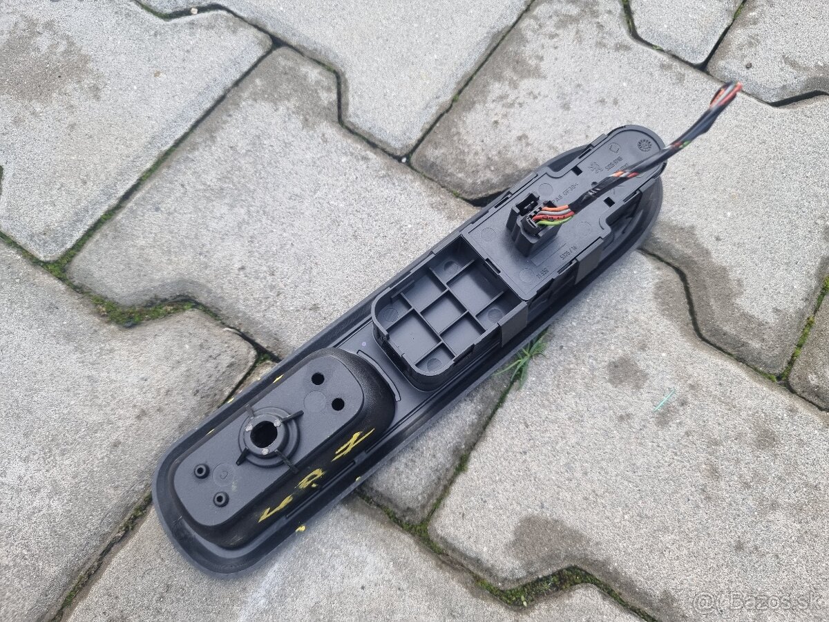 Peugeot 407 SW kufrové dvere - 17