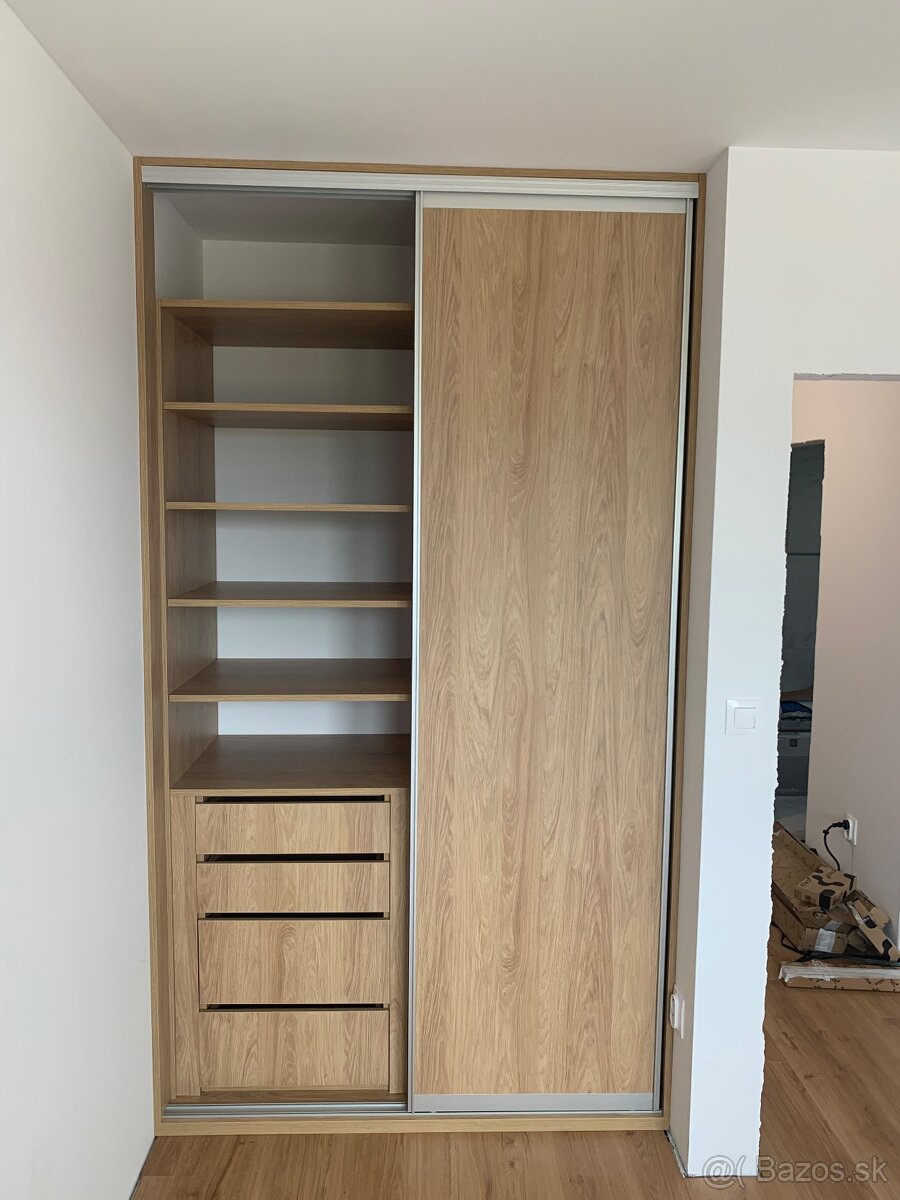 Šatníkové skrine - 17
