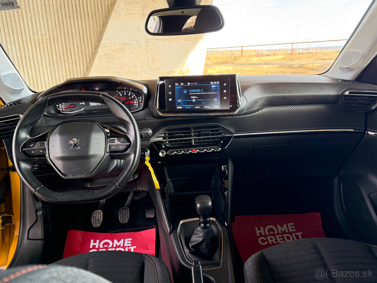 Peugeot 208 1.2 PureTech 100 Allure - 17